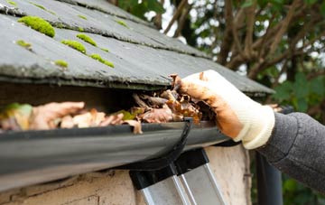 gutter cleaning Harpton, Powys
